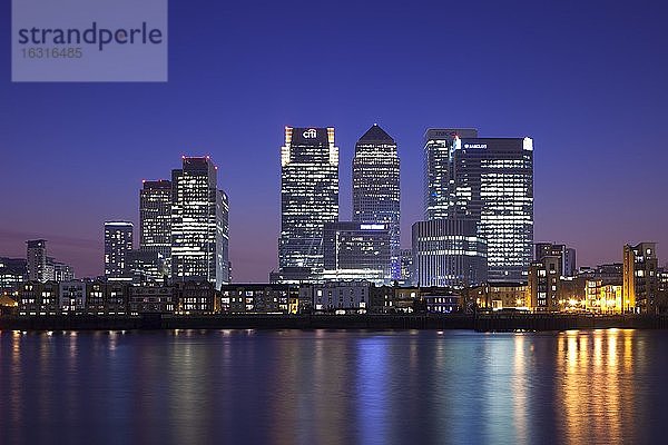 Canary Wharf Finanzdistrikt mit Blick über das Thema  London  Großbritannien  Europa