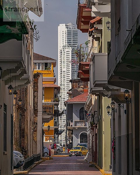 Straße in der Altstadt  Casco Viejo  Panama City  Panama  Mittelamerika