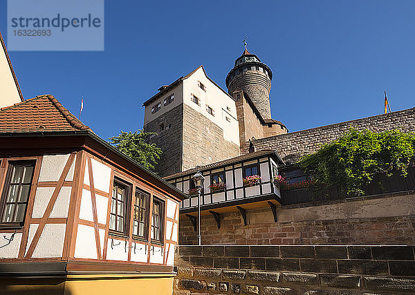 Deutschland  Bayern  Mittelfranken  Nürnberg  Burg mit Sinwellturm
