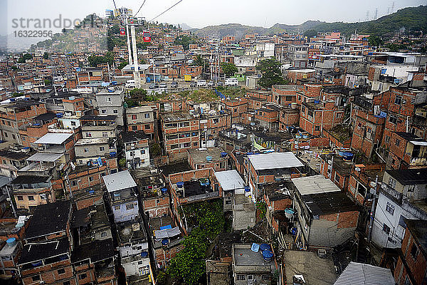 Brasilien  Rio de Janeiro  Ansicht der Favela Complexo do Alemao