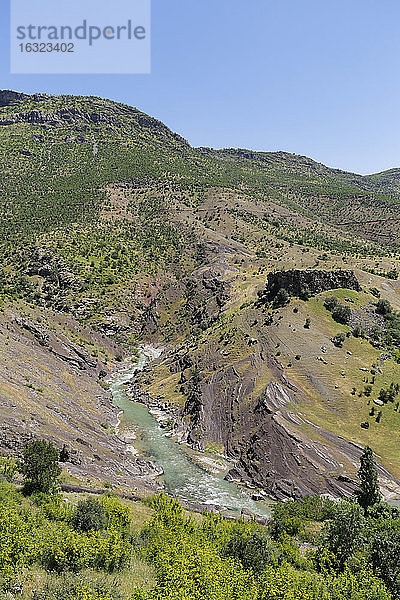 Türkei  Ostanatolien  Provinz Bitlis  Fluss Basur