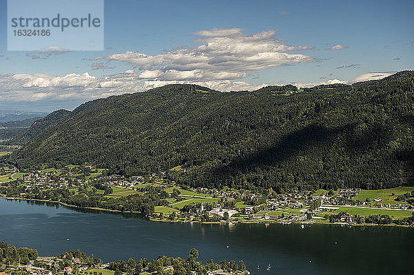 Österreich  Kärnten  Ossiacher See mit Ossiach
