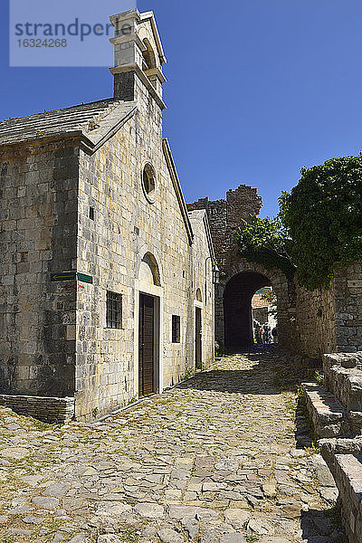 Montenegro  Crna Gora  Stari Bar  alte Kirche