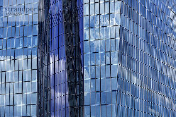 Deutschland  Frankfurt  Teil der Fassade der Europäischen Zentralbank