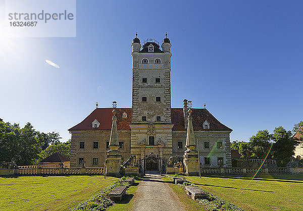 Österreich  Niederösterreich  Roehrenbach  Schloss Greillenstein