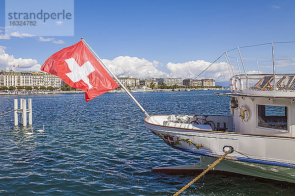 Schweiz  Genf  Genfer See  paddlesteamer Savoie