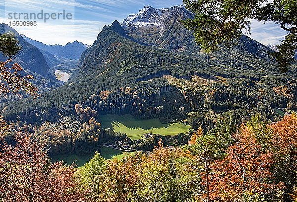 Wimbachtal mit Hochkalter  Ramsau  Nationalpark Berchtesgaden  Berchtesgadener Alpen  Berchtesgadener Land  Oberbayern  Bayern  Deutschland  Europa