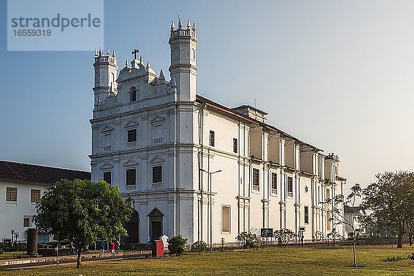 Se Catedral de Santa Catarina  ein UNESCO-Weltkulturerbe in Old Goa  Goa  Indien