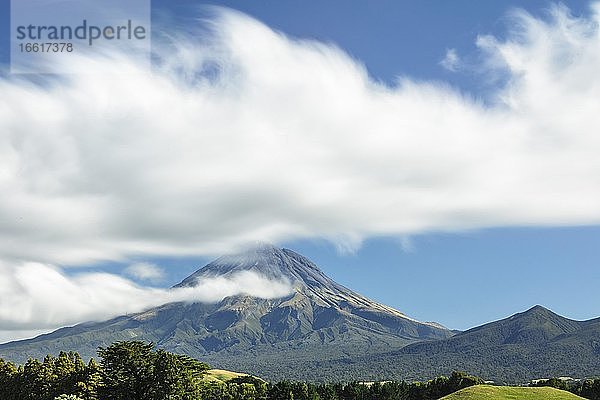 Mount Taranaki (2518m)  Ozeanien  Egmont-Nationalpark  Taranaki  Nordinsel  Neuseeland  Ozeanien