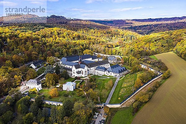 Luftaufnahme  Kloster Eberbach  Eltville am Rhein  Hessen  Deutschland  Europa