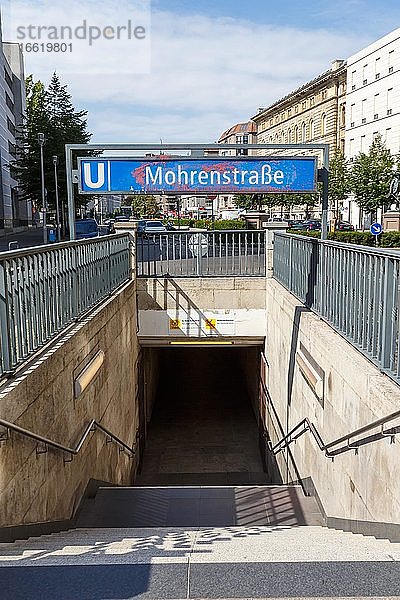 Mohrenstraße Berlin U-Bahn Metro U-Bahnhof Haltestelle Station U Bahn  Berlin  Deutschland  Europa