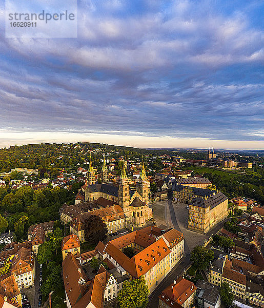 Dom zu Bamberg  Bayern  Deutschland