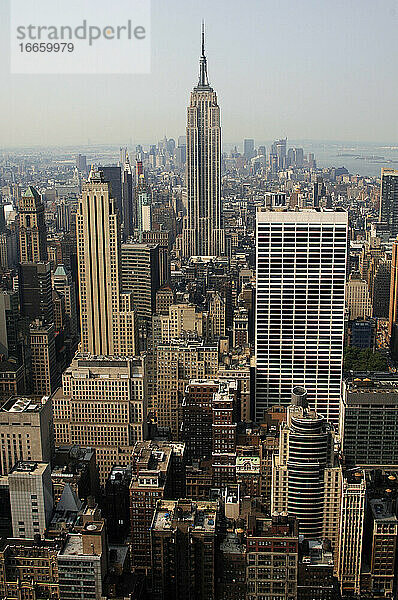 Vereinigte Staaten. New York. Manhattan mit dem Empire State Building.