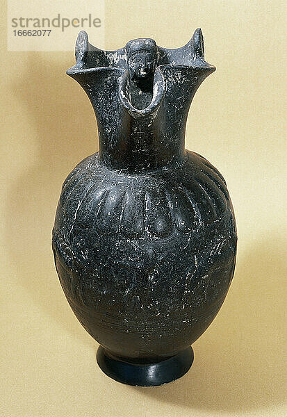Bucchero sottile. 7. bis 6. Jahrhundert v. Chr. Etruskische Vase. Provenienz unbekannt. Archäologisches Museum von Katalonien. Barcelona. Spanien.
