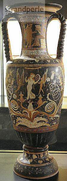 Griechische Amphore  hergestellt in Paestum. 340-330 V. CHR. Malerin der Aphrodite. Archäologisches Nationalmuseum. Paestum. Italien.