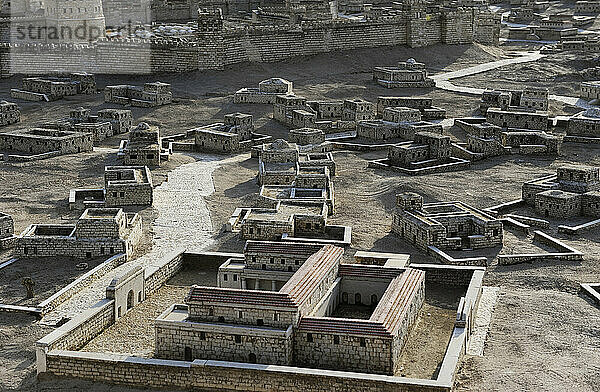 Modell der Stadt Jerusalem und des so genannten Zweiten Tempels  der von den Römern im Jahr 70 n. Chr. zerstört wurde. Israel. Maßstab 1:50.