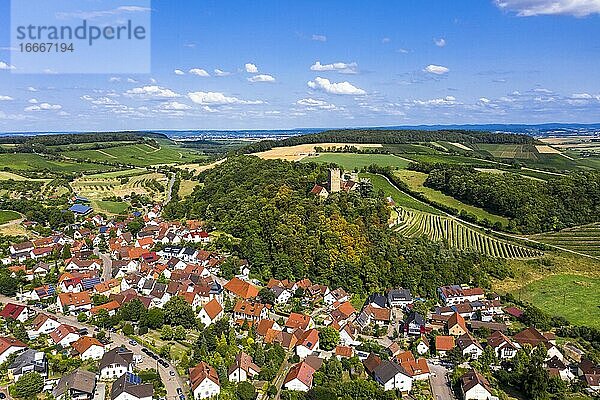 Luftaufnahme  Burg Neipperg  Weinanbaugebiet Brackenheim  Landkreis Heilbronn  Baden-Württemberg.  Deutschland  Europa