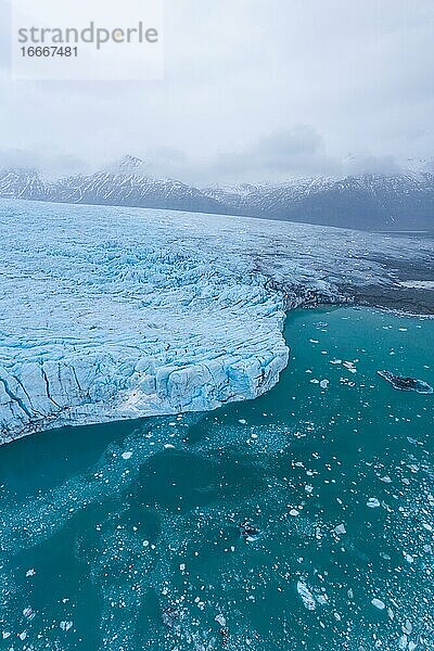 Luftaufnahme  Gletscherzunge  Vatnajökull Gletscher  Vatnajökull-Nationalpark  Island  Europa