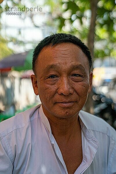 Mann  Portrait  Mandalay  Myanmar  Asien