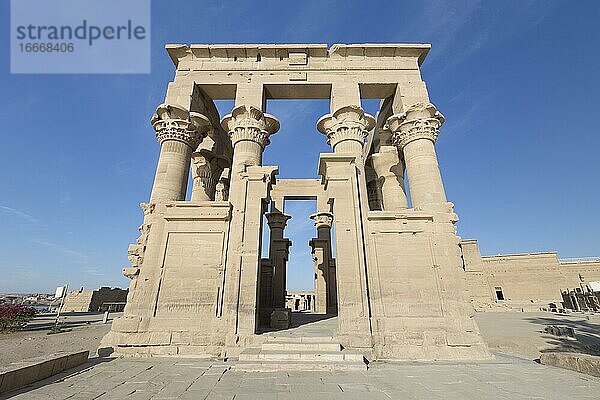 Trajanischer Kiosk  Philae-Tempel  Assuan  Ägypten  Afrika