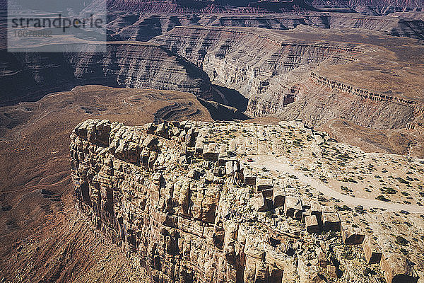 Luftaufnahme eines Canyons in Utah
