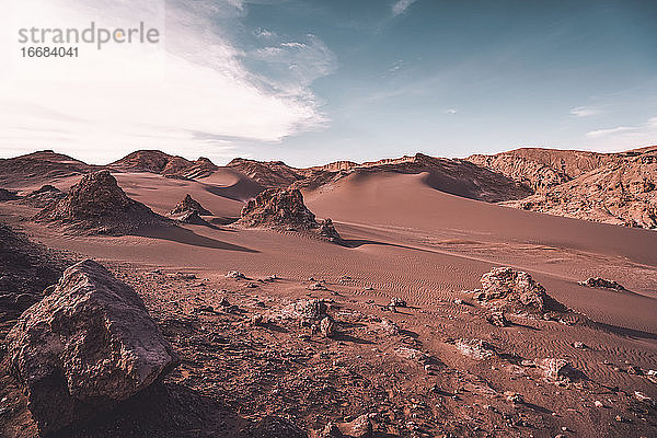 Extreme marsähnliche Trockenlandschaft in der Atacama-Wüste