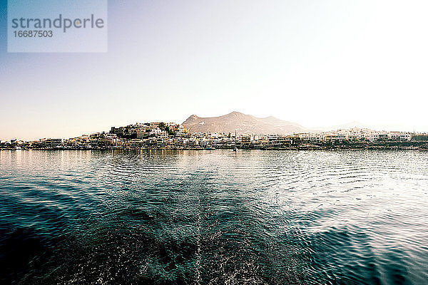 Die griechische Insel Naxos vom Ägäischen Meer aus