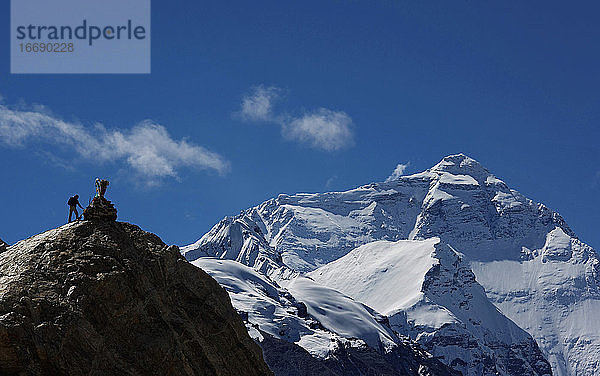 Die Nordwand des Mount Everest von der tibetischen Seite aus gesehen