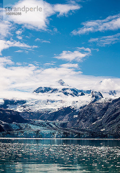 Johns Hopkins Glacier im Glacier Bay National Park