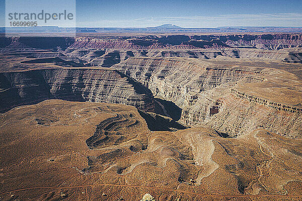 Luftaufnahme eines Canyons in Utah