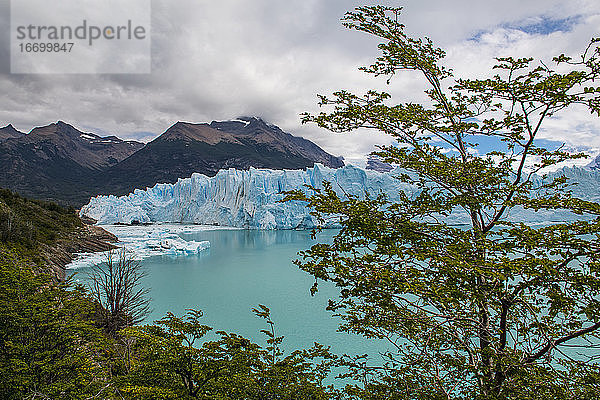 Perito-Moreno-Gletscher  Los Glaciares-Nationalpark  Argentinien