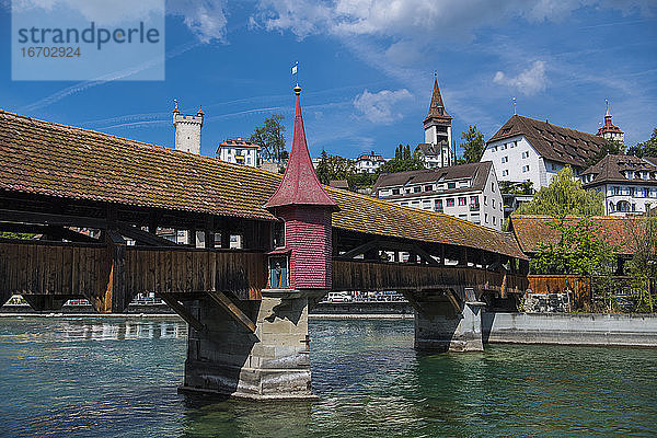 Holzbrücke in Luzern / Schweiz