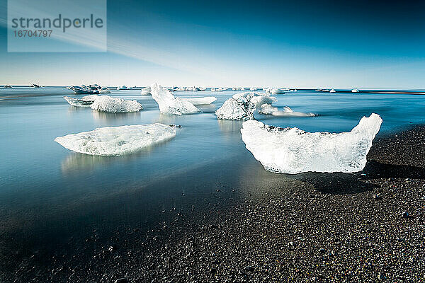 Die wunderschöne Gletscherlagune Jokulsarlon in Island