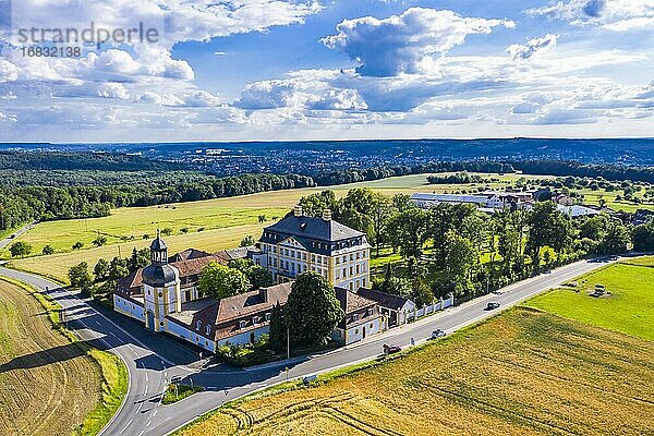 Luftaufnahme  Schloss Jägersburg  Gemeinde Eggolsheim  Franken  Bayern  Deutschland  Europa