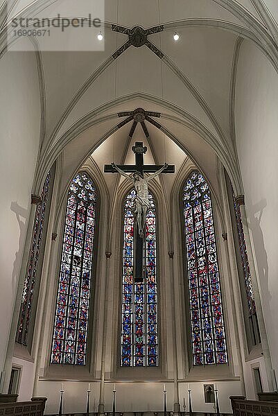 Altarraum der Liebfrauen Überwasser Kirche  Münster  Nordrhein-Westfalen  Deutschland  Europa