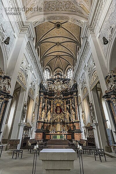Barocker Hochaltar  1711  der Kirche Unsere Liebe Frau oder Obere Pfarre  Bamberg  Oberfranken  Bayern  Deutschland  Europa