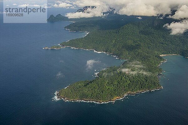 Luftaufnahme des Unesco-Biosphärenreservats  Principe  São Tomé und Príncipe  Atlantischer Ozean