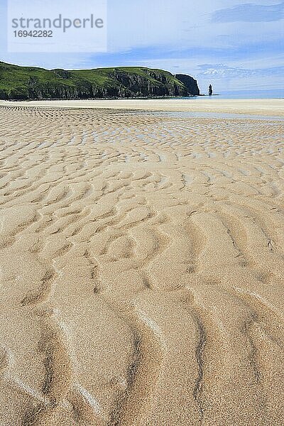 Sandstrand an der Nordküste  Schottland  Großbritannien  Europa