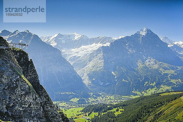 Schreckhorn  4078 m  First Cliff Walk  Schweiz  Europa