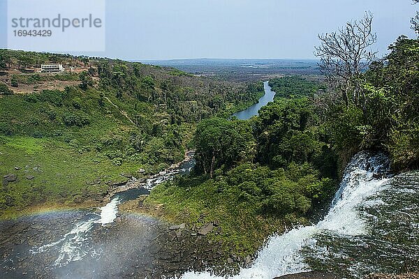 Fluss Lucala  der aus den Kalandula-Fällen entspringt  Provinz Malanje  Angola  Afrika