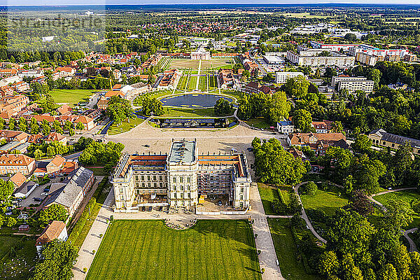 Luftbild von Schloss Ludwigslust  Ludwigslust  Mecklenburg-Vorpommern  Deutschland  Europa