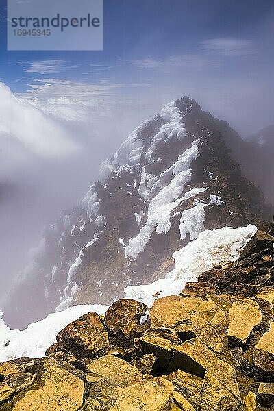 5126 m hoher Gipfel des Vulkans Illiniza Norte  Provinz Pichincha  Ecuador