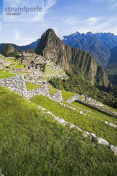 Machu Picchu Inka-Ruinen und Huayna Picchu (Wayna Picchu)  Region Cusco  Peru