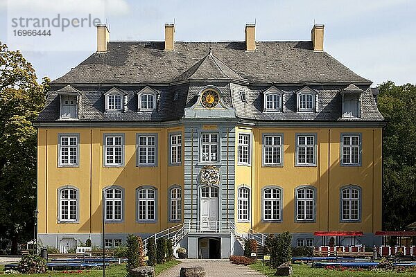 Schloss Beck  Bottrop  Ruhrgebiet  Nordrhein-Westfalen  Deutschland  Europa