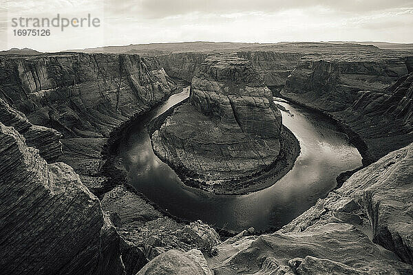 Horseshoe Bend  Teil des Colorado River in der Nähe von Page  Arizona.