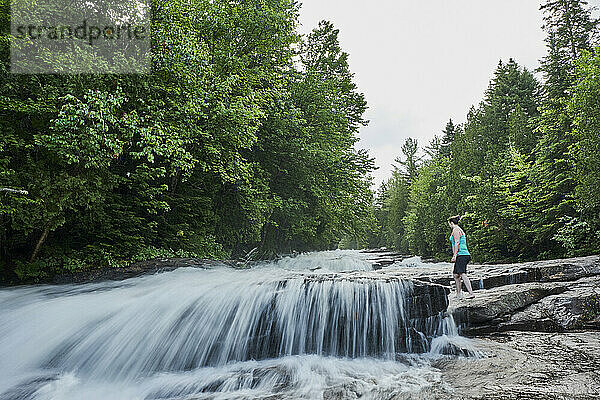 Besuch der Kaskaden im Nationalpark Mauricie