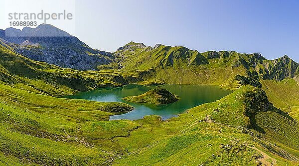 Schrecksee und Allgäuer Alpen  Bad Hindelang  Allgäu  Bayern  Deutschland  Europa