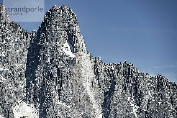 Grand Dru  Bergflanke des Aiguille Verte  Mont-Blanc-Massiv  Chamonix-Mont-Blanc  Haute-Savoie  Frankreich  Europa