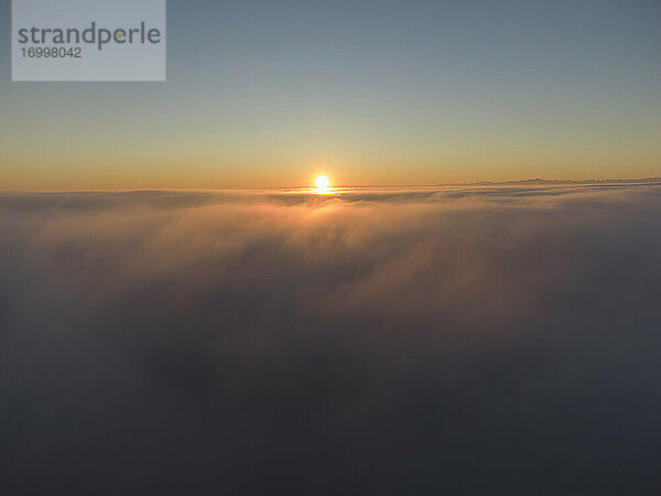Nebelmeer bei Sonnenaufgang