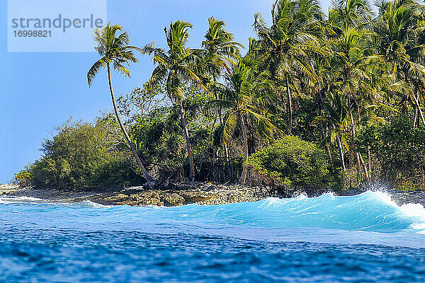 Landschaft auf der Insel Huraa auf den Malediven